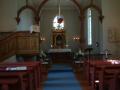 Inne i kirken